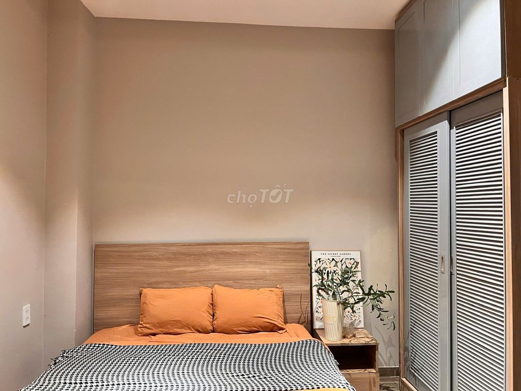 .home .c. the sum of room systems and tp.h. service apartments