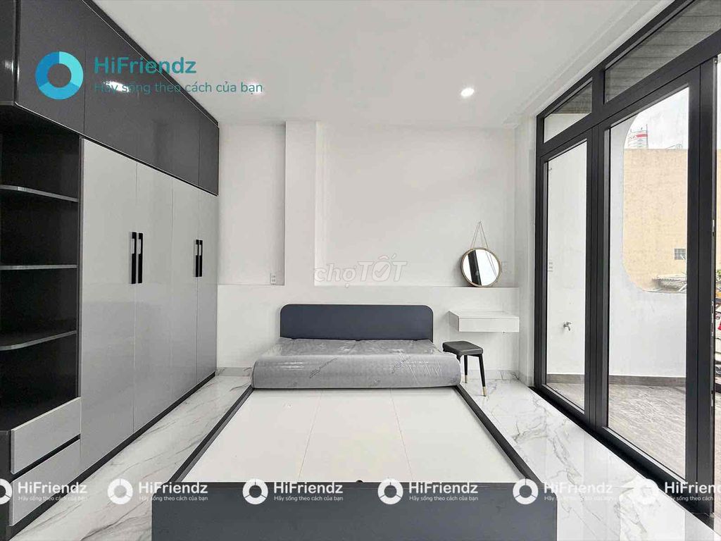 New balcony apartment is built right over Lê Văn Khương over Tân Thới Hiệp.