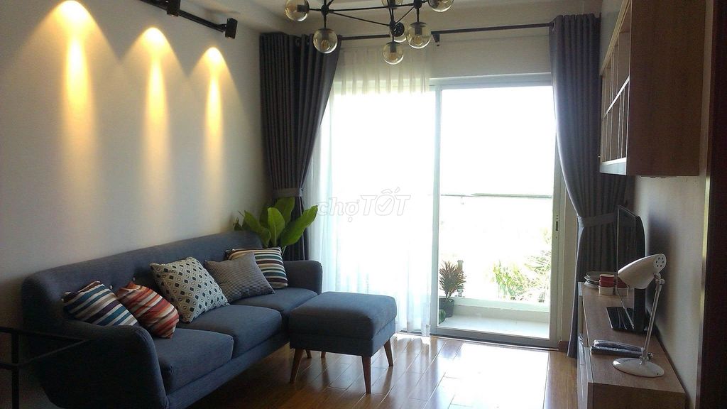 Rent two bedrooms-Sunny Plaza . . . . .. 14 million a month.