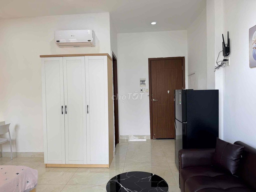 Cityland Bedroom, Grand Public Service.