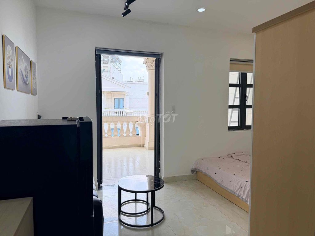 Cityland Bedroom, Grand Public Service.