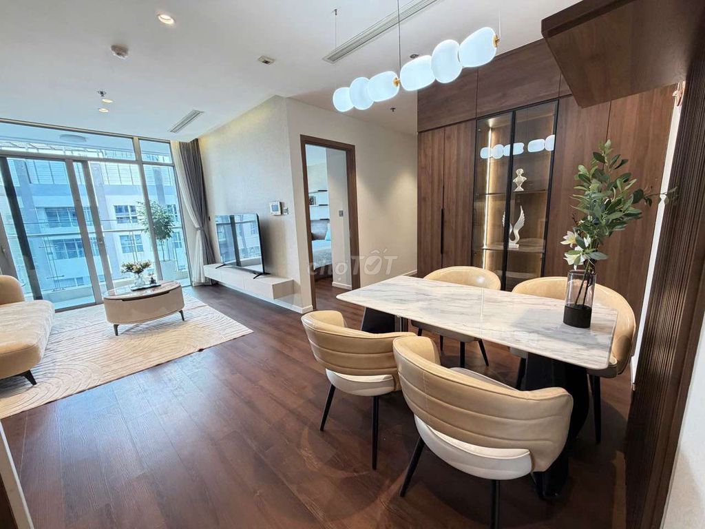 Rent the apartment. A full-class bedroom.