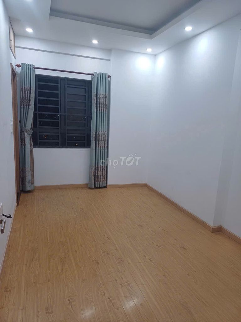 Rent a three-room corner of Tecco Central Home,view Im81.