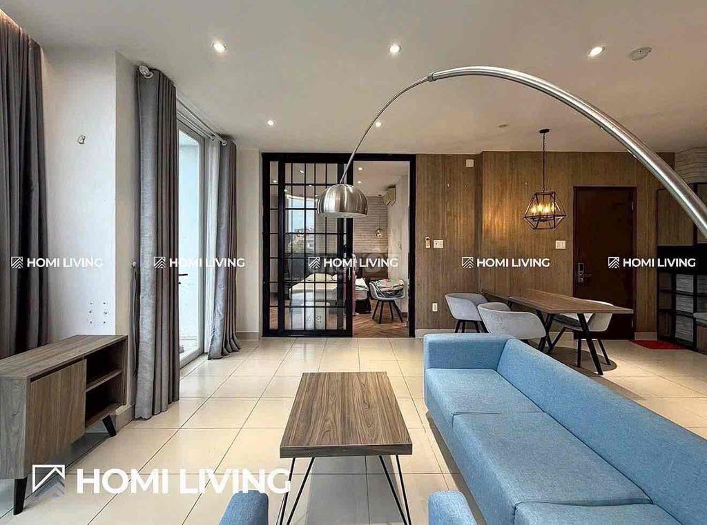 The high-level penhouse apartment is 50 M2 - right Hoàng Hoa Thám - republic