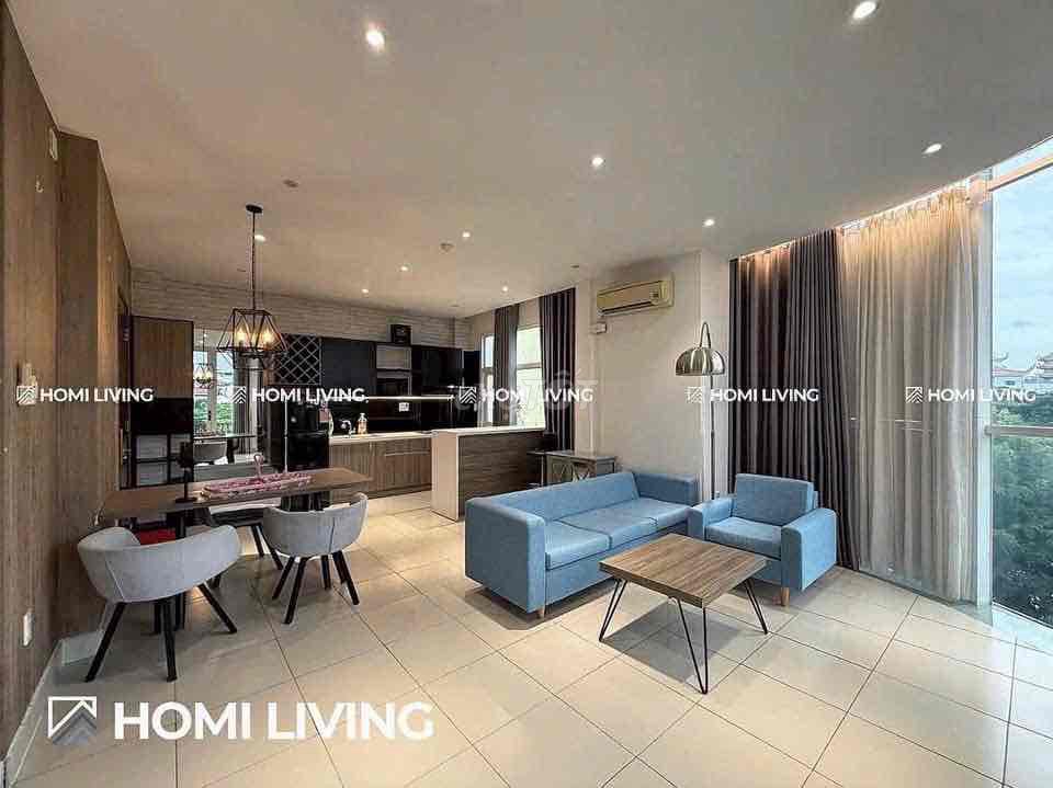 The high-level penhouse apartment is 50 M2 - right Hoàng Hoa Thám - republic