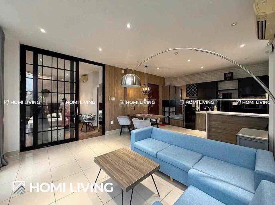 The high-level penhouse apartment is 50 M2 - right Hoàng Hoa Thám - republic