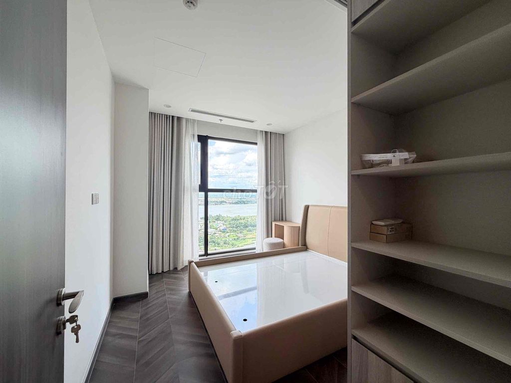 Rent the one bedroom.
