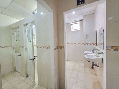 The underprivileged dorm for the successful military student