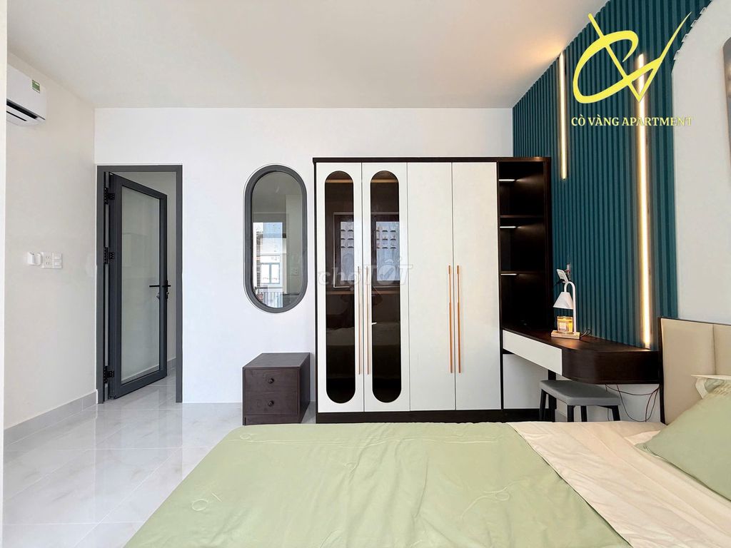 Room one, room one, bedroom one, balcony room 40 meters wide, blue row, college.