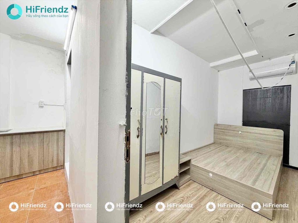 Rent two bedrooms with full interior right here intown Cộng Hoà.