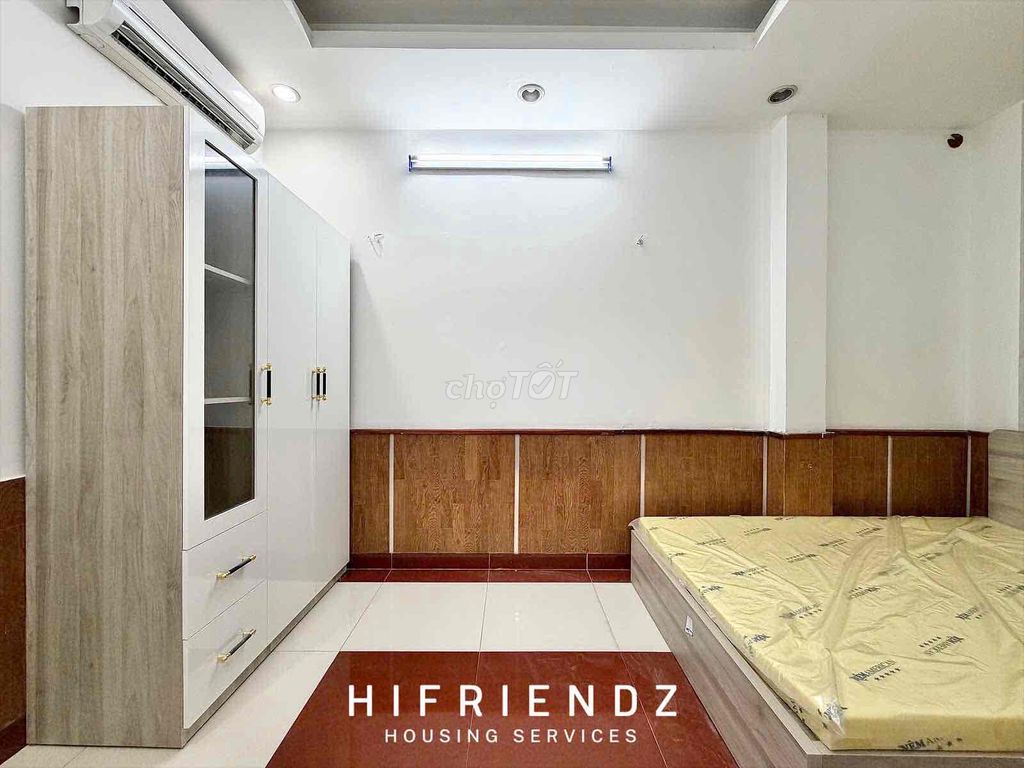 Rent a full interior kitchen bedroom right here intown Cộng Hoà.