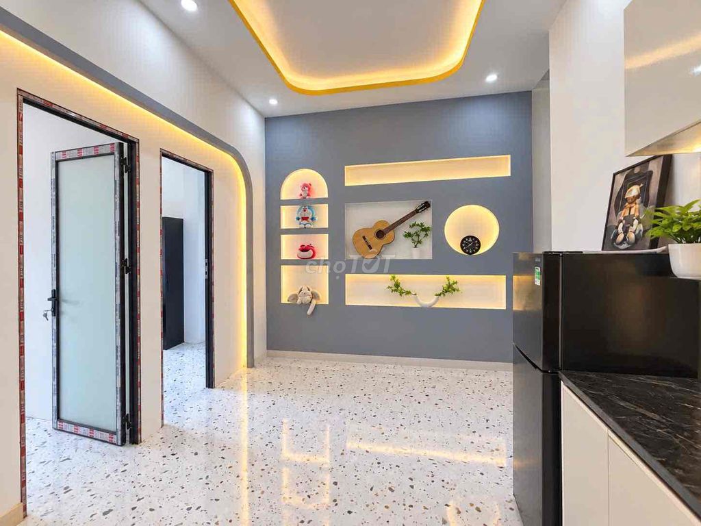 Tell Zhang Two Bedrooms, Cách Mạng Tháng 8, Tân Bình, White Rabbit