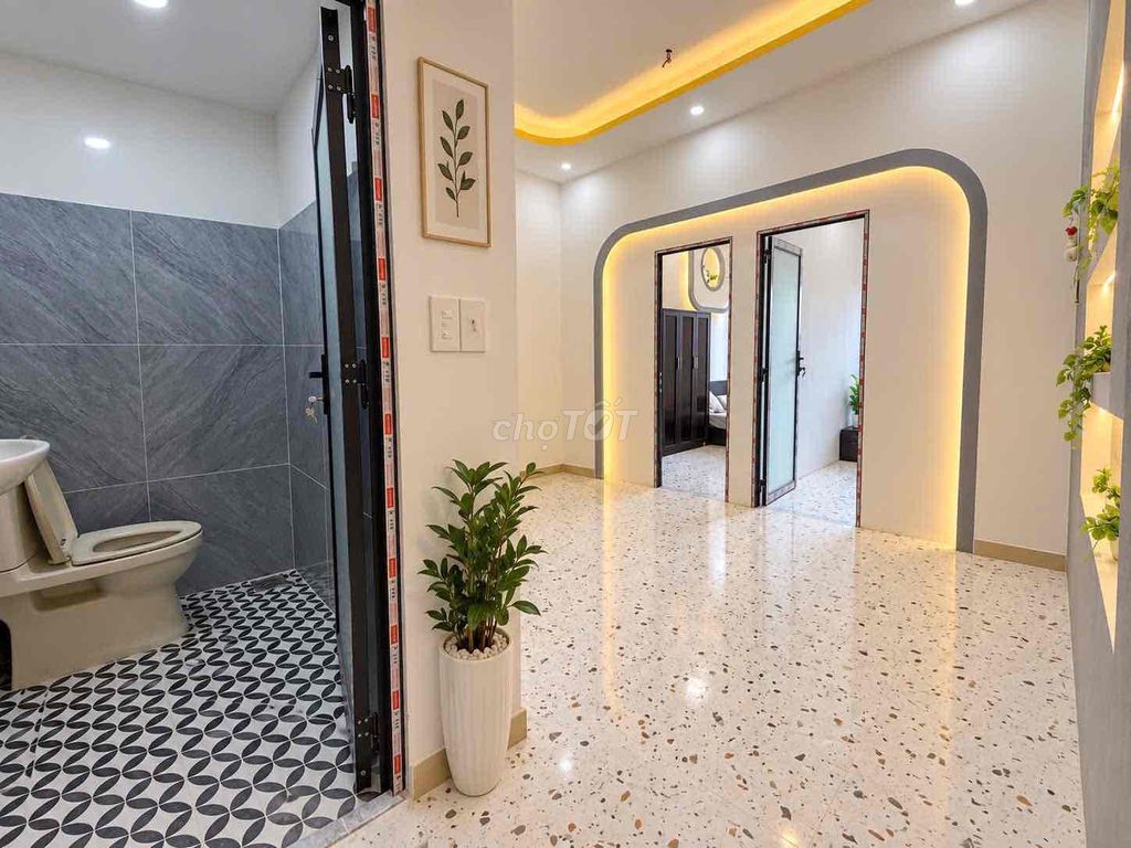 Tell Zhang Two Bedrooms, Cách Mạng Tháng 8, Tân Bình, White Rabbit