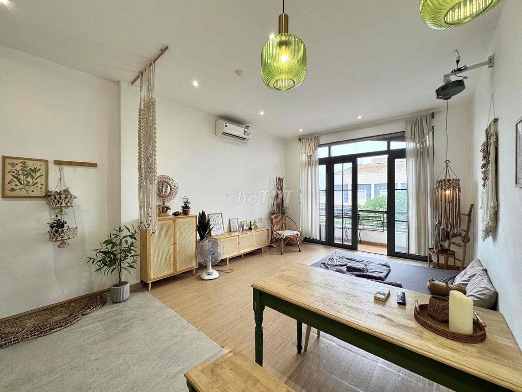 Studio Public Service - Full interior near White Rabbit Park