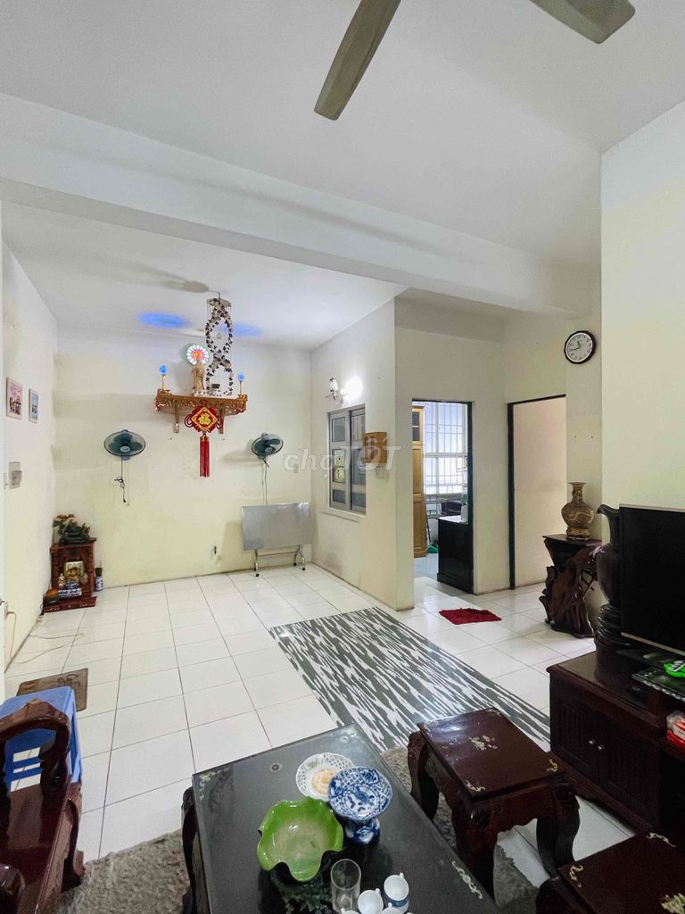 Rent the Army apartment. Two bedrooms.