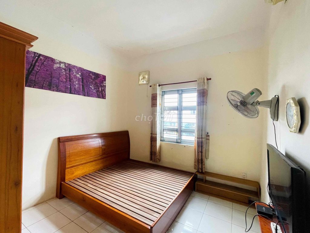 Rent the Army apartment. Two bedrooms.