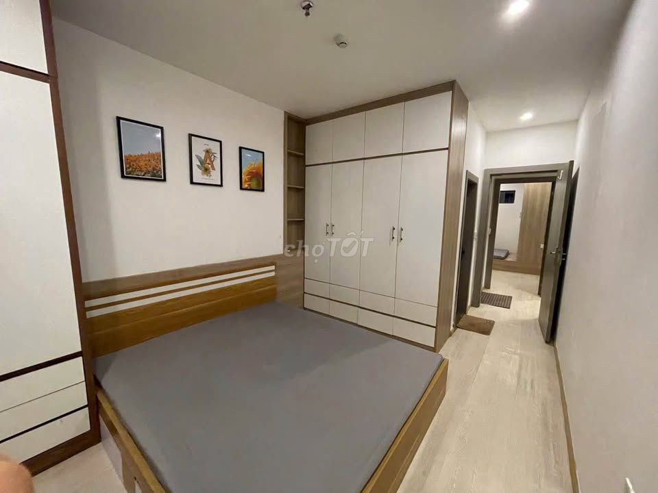 C/c Carillon 3, Hoàng Hoa Thám rents two bedrooms, enough furniture for 11 million.