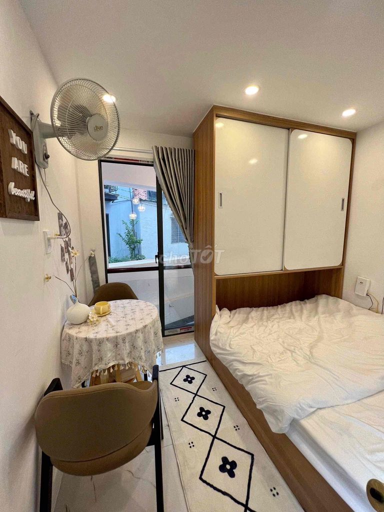 Rent the studio with a full-scan kitchen in Lê Văn Sỹ District 3.