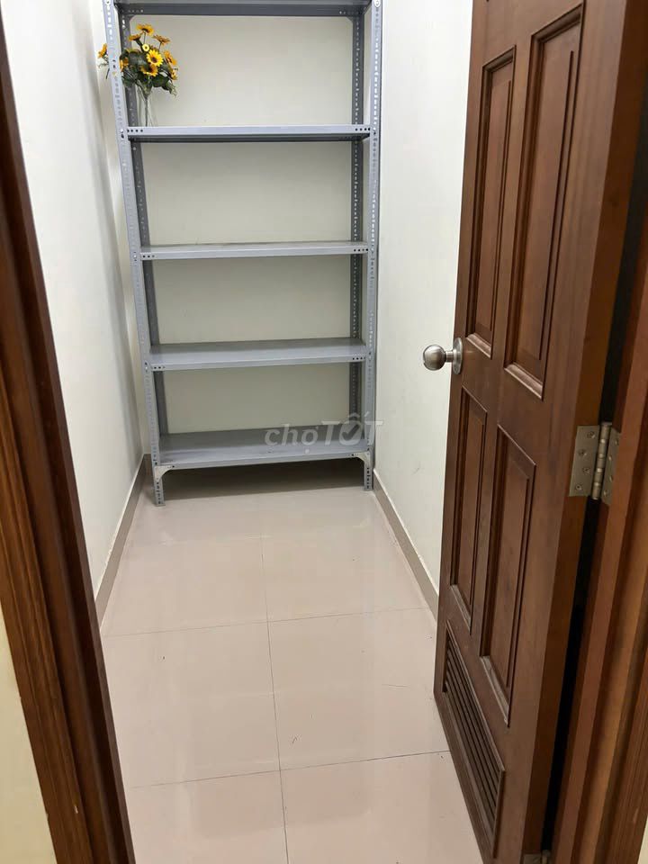 Rent C/c Ruby Garden, 0-2 Nguyễn Sỹ Sách-0-0-3 bedrooms, full interiors for 11 million a month.