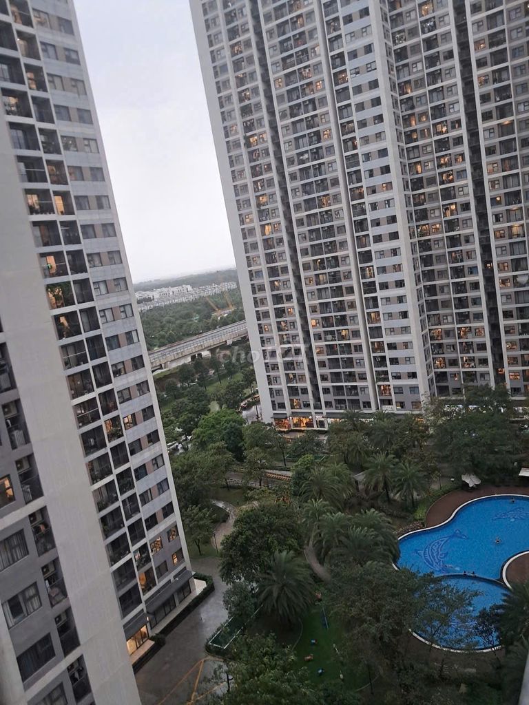 Rent two bedrooms-- A full bathroom interior--5.02 – Vinhomes Grand Park
