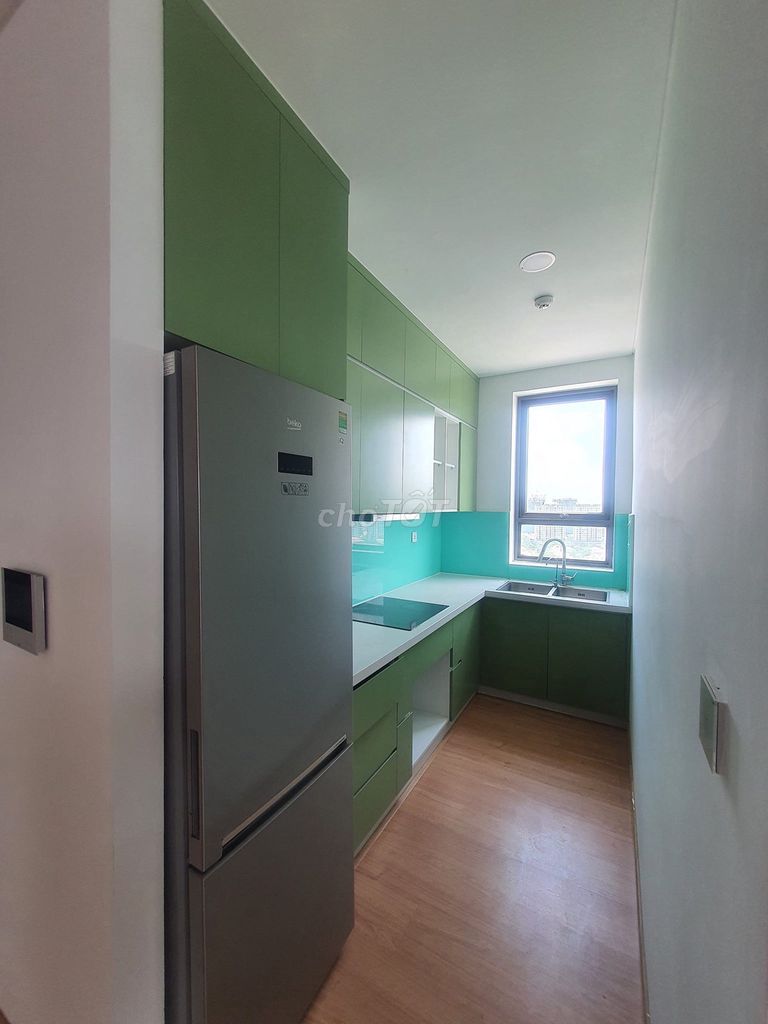 The corner of the two bedroom-69m2 has furniture that looks like 10 million a month.