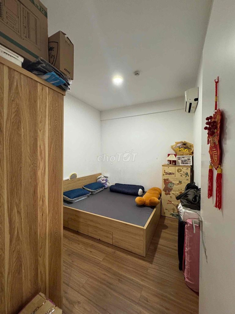 Rent Ricca Phú Hữu Sands, the basic interior bedroom.