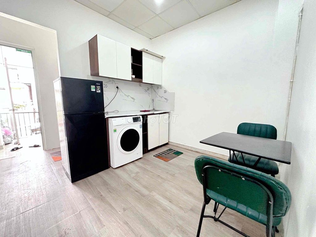 We'll have the apartment rented - 0-2 Airg. Sleep - 1 Kitchen Room - with elevators