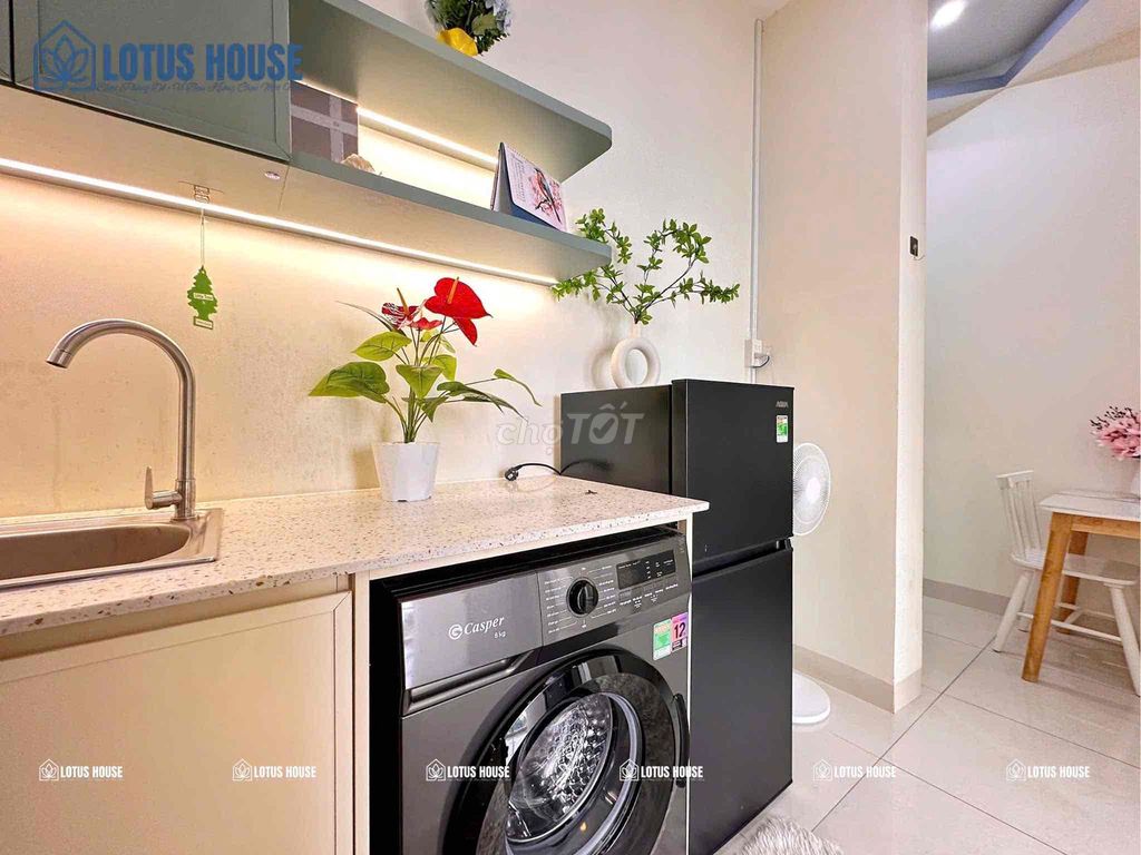 Rent the entire floor - two bedrooms - one modern design living room
