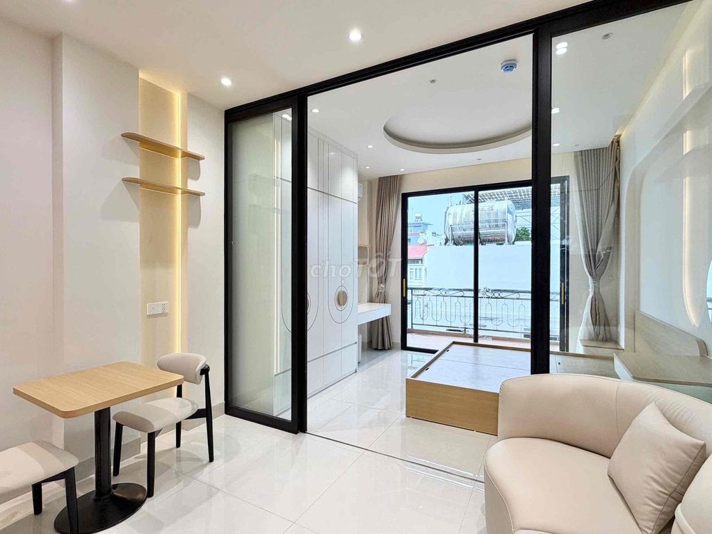 Rent the apartment from 4 million near the 7th Districttte.