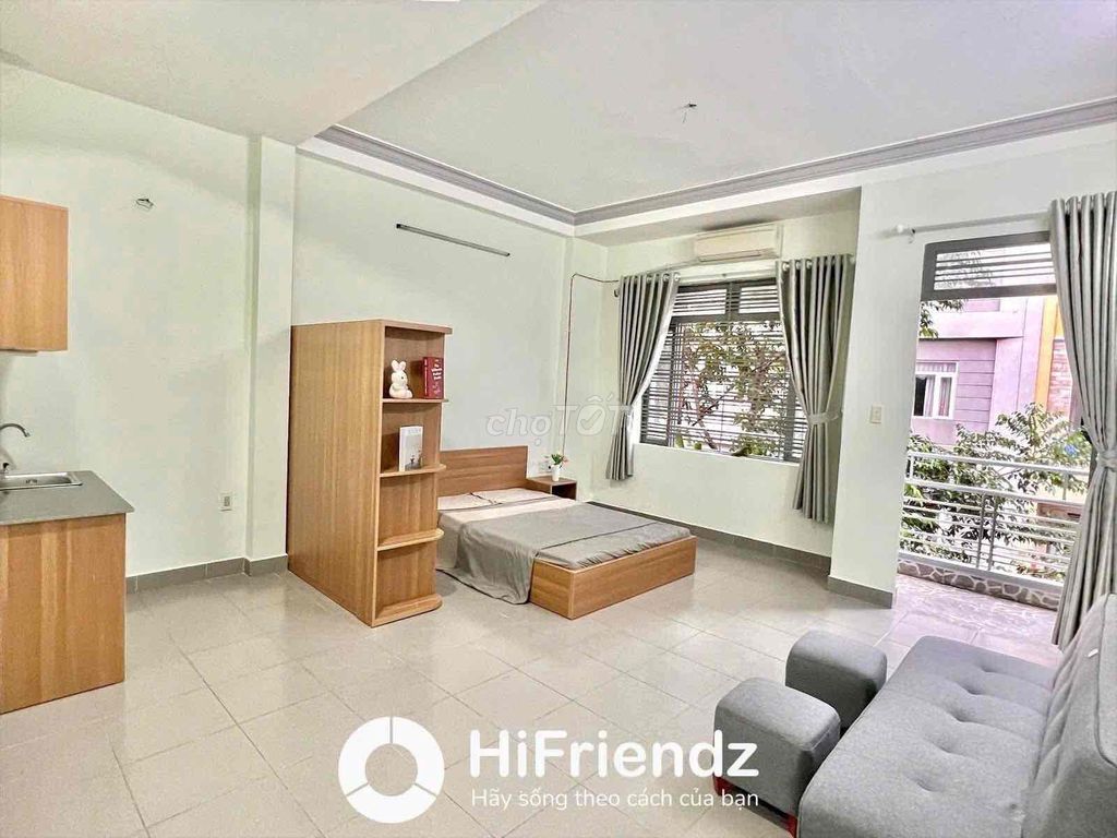 Rent apartment and full interior window right in parcmall