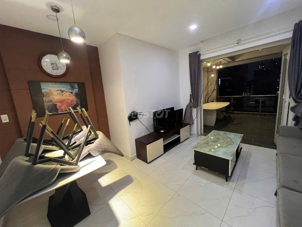 The penthouse 3 bedroom 3 bathrooms are rented in TÂN CẢNG Bình Thạnh, full interior right now.