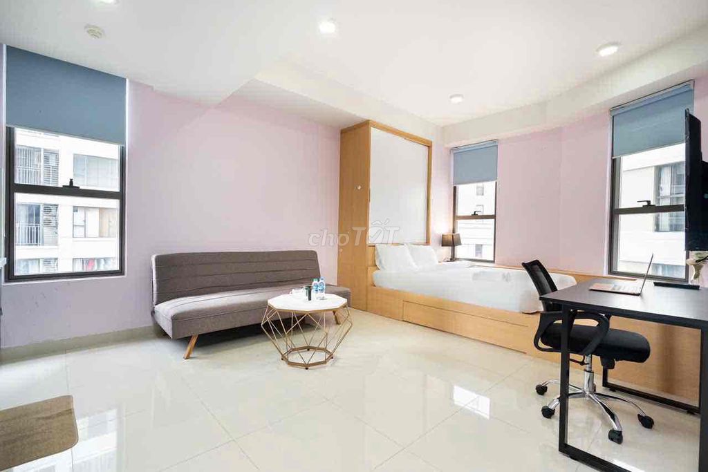 Opening the full interior service apartment near the gas, the center capital.