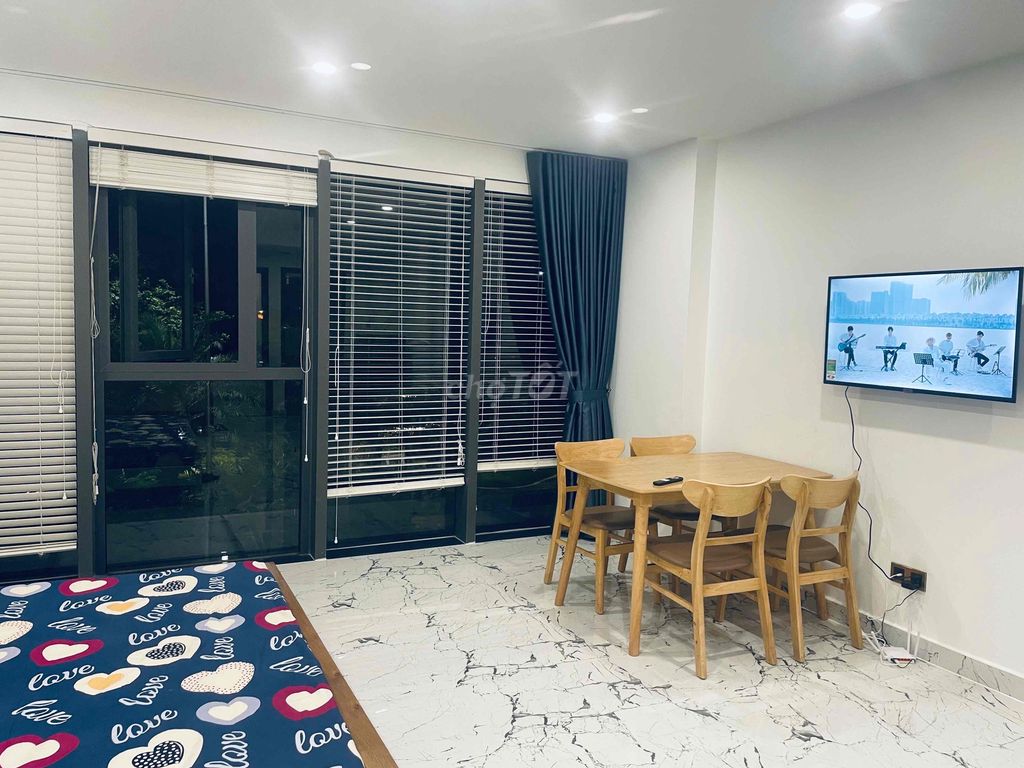 Need to rent apartment 43.7 meters Project Dlusso, District 2.