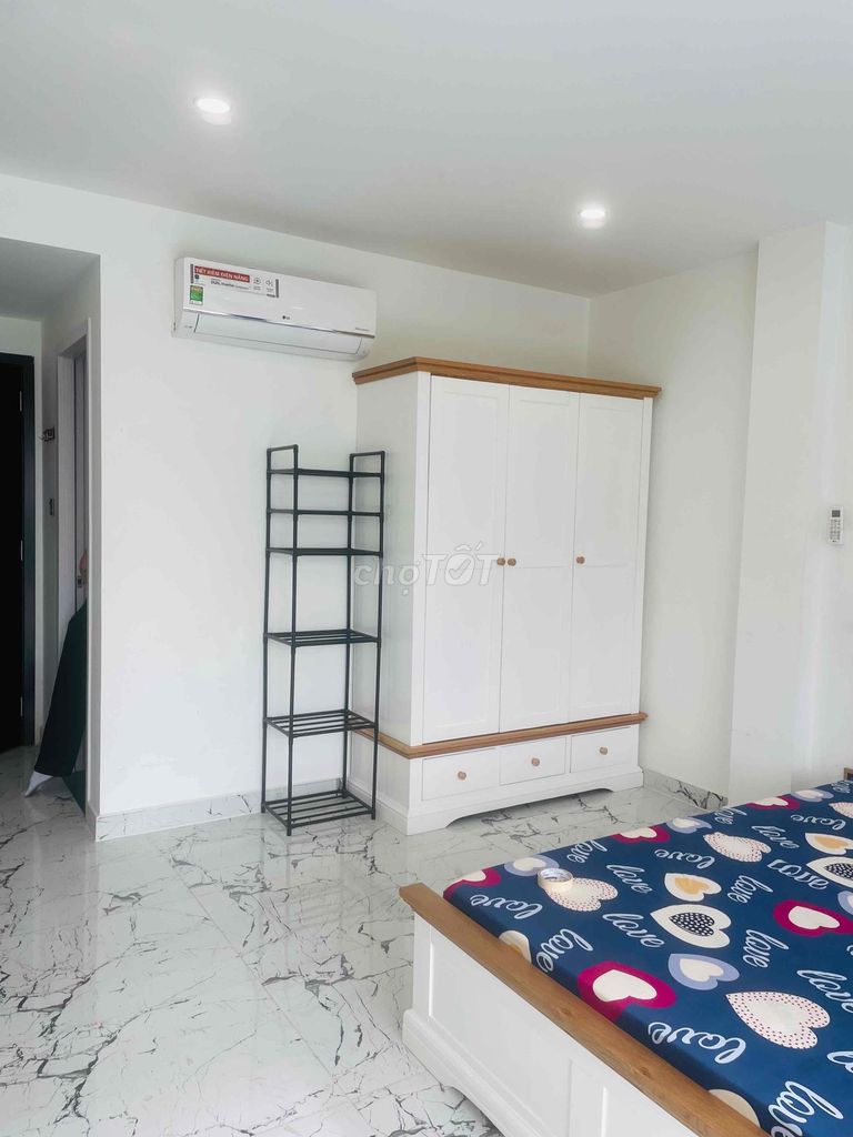 Need to rent apartment 43.7 meters Project Dlusso, District 2.