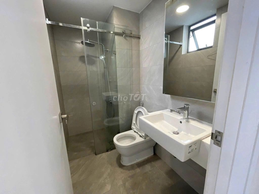 C/Capsion Phan Huy Ích, 78 m2, has two bedrooms that rent 9.3 million a month full of furniture.