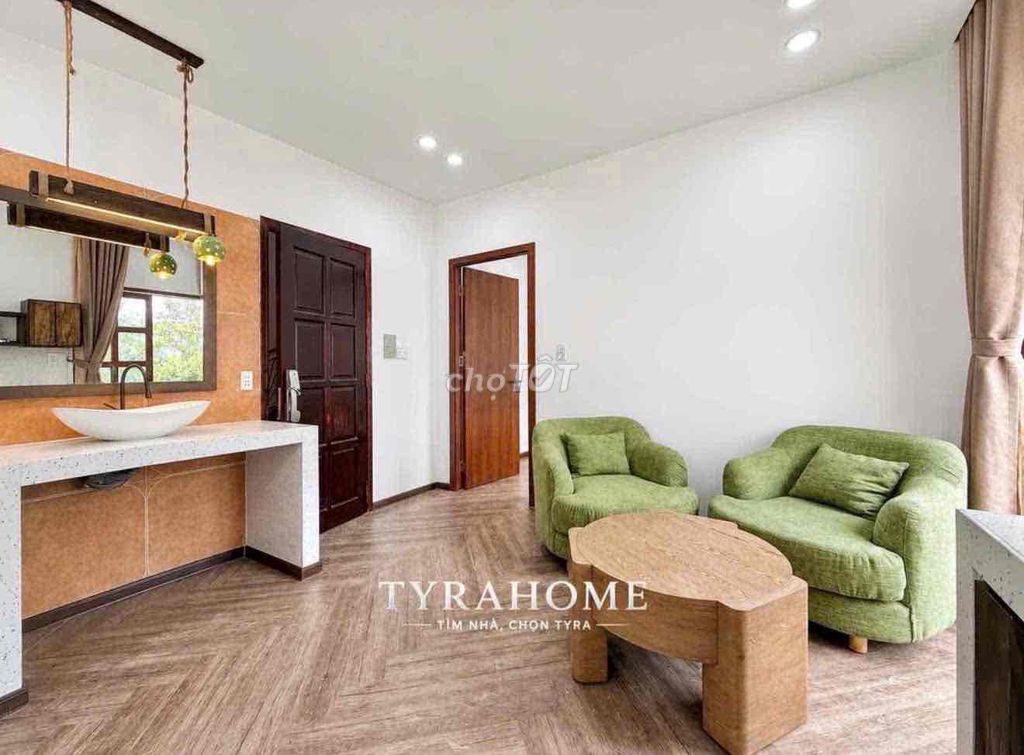 Clear 1 Nguyễn Bỉnh Khiêm balcony bedroom. 1 – Full interior, near District 3.