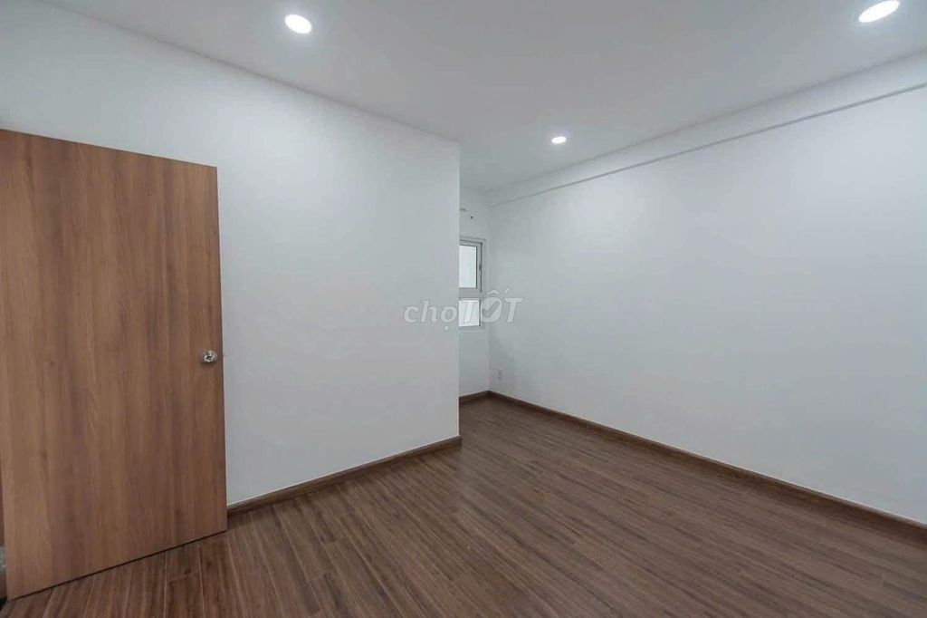 Rent Conic Boulevard-- 2 bedrooms 2 toilets - 84 M2