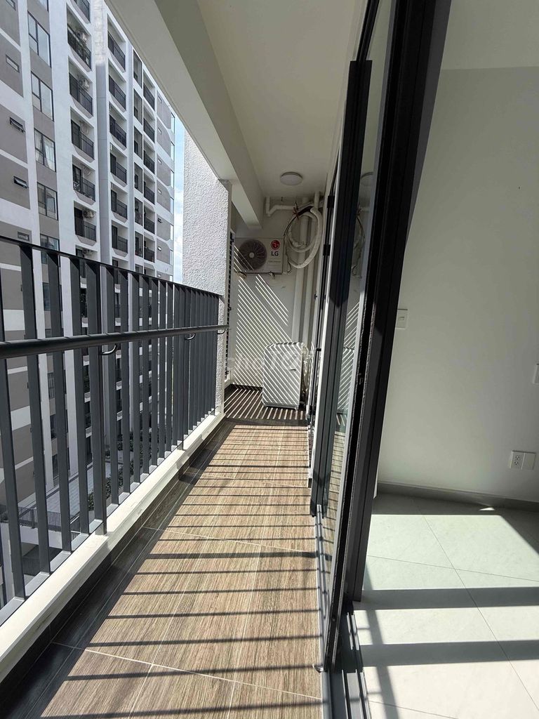 Rent a two-room apartment. A cold, cold, four-and-a-half-million-million-dollar toilet.
