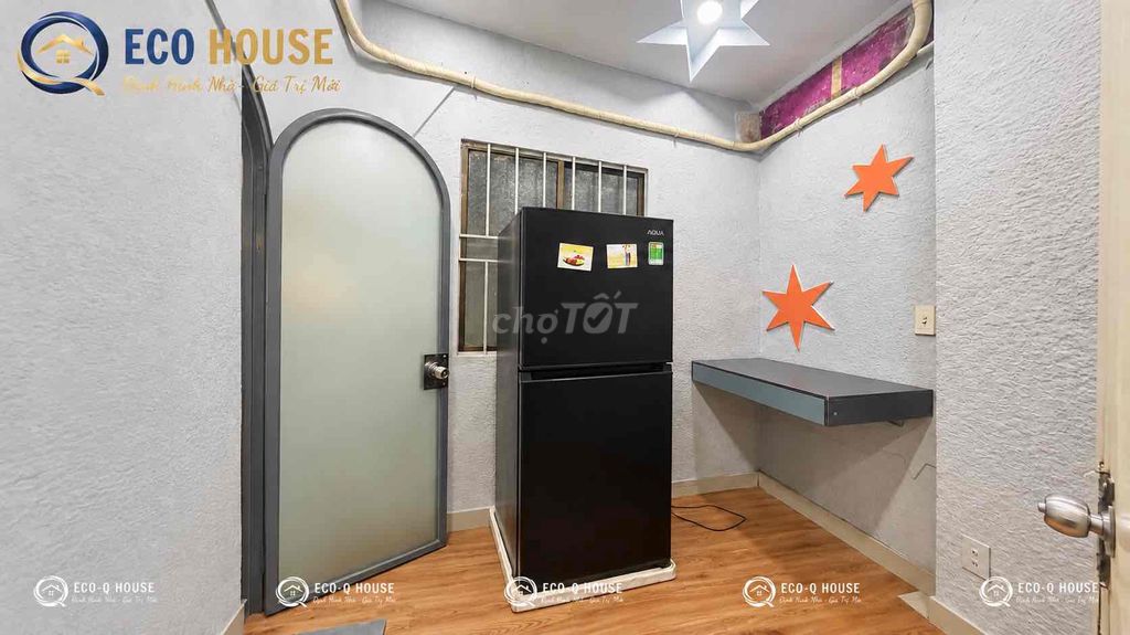Two airport bedrooms are extremely cheap.