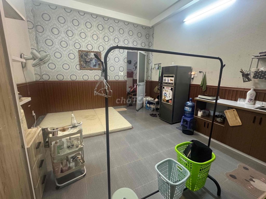 Room 1 Lê Đức Thọ. Right at Loteart Tech, 22 m2 full interior 4.3 million.