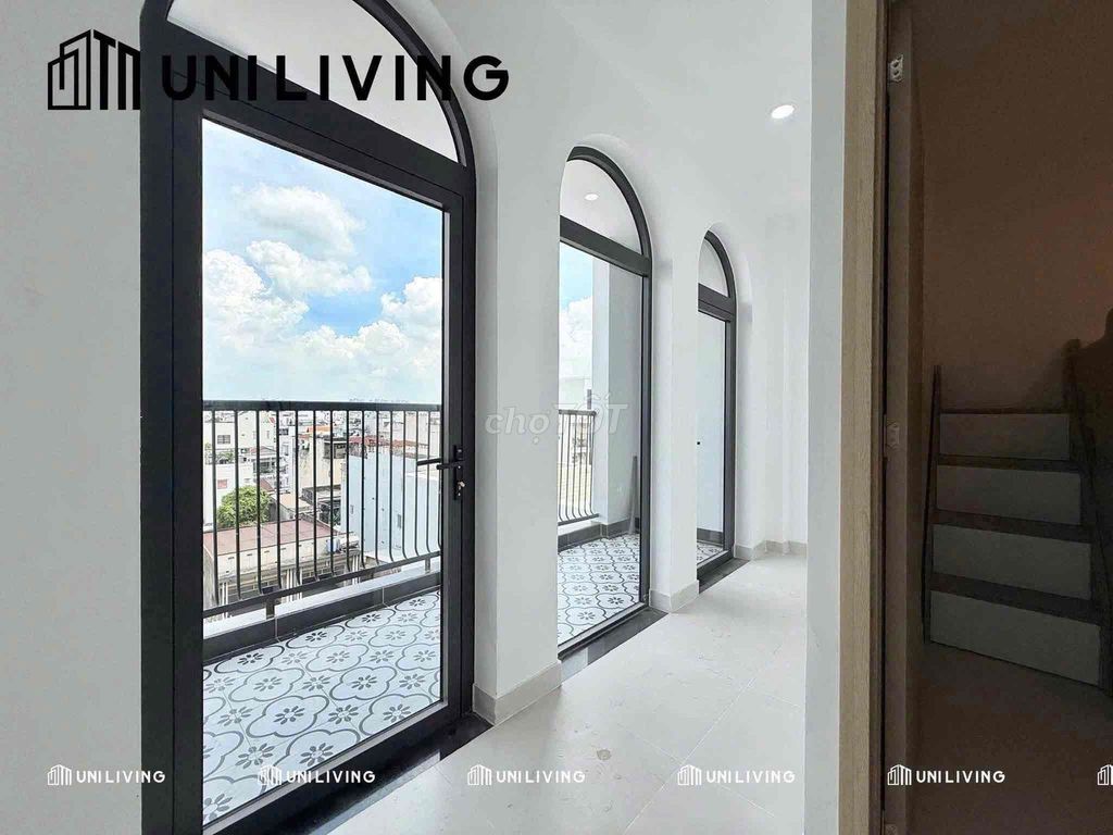 Open two bedrooms in unifying.