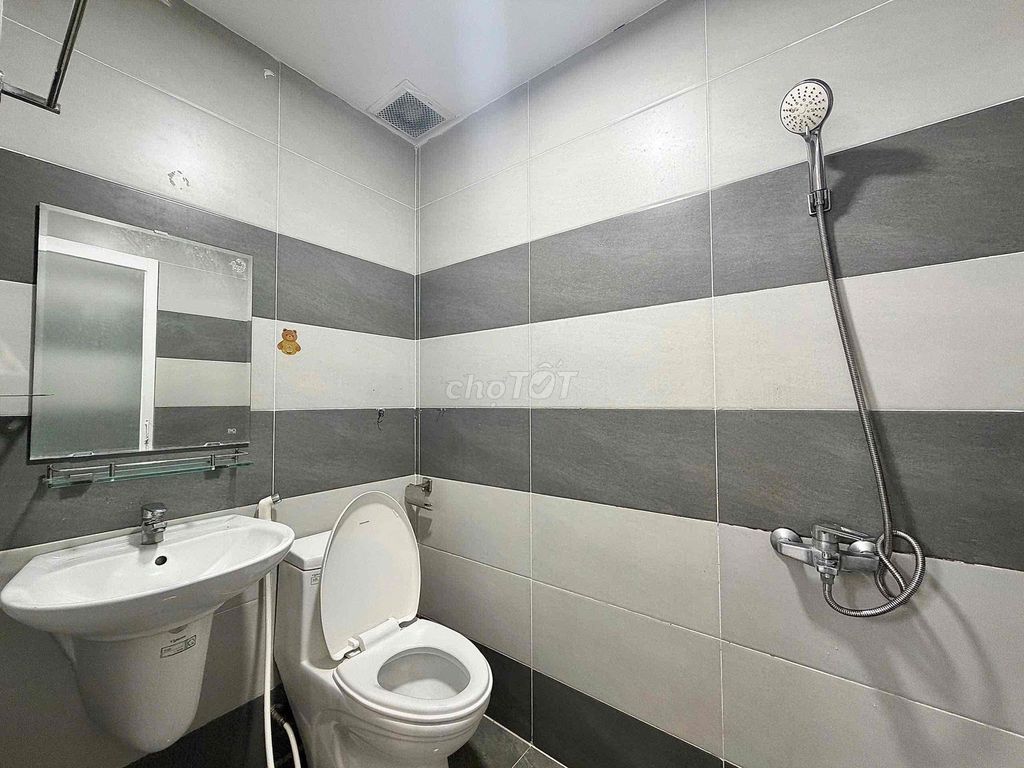 The fancy mini service apartment is full of furniture right here in Tân Sơn Nhì.