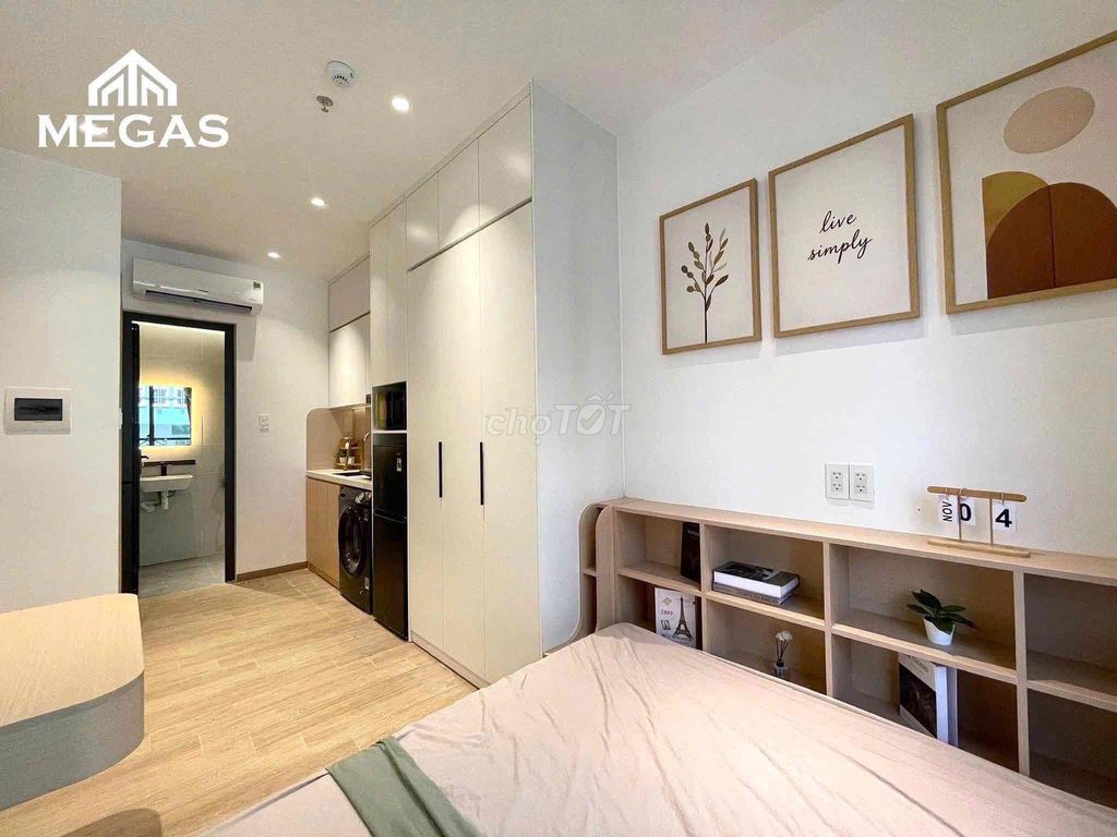 The apartment's just opened up. Full interior right here in Tân Hương.