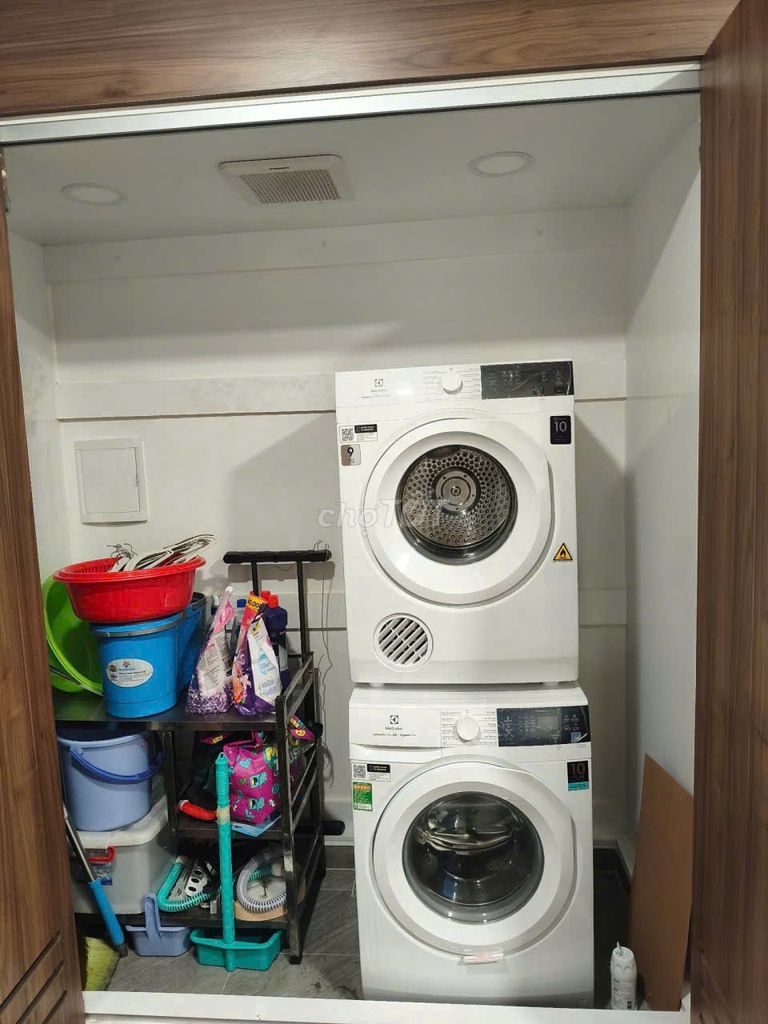 Rent Akari City-- 20th floor, 80 M2, two bedrooms, two toilets.