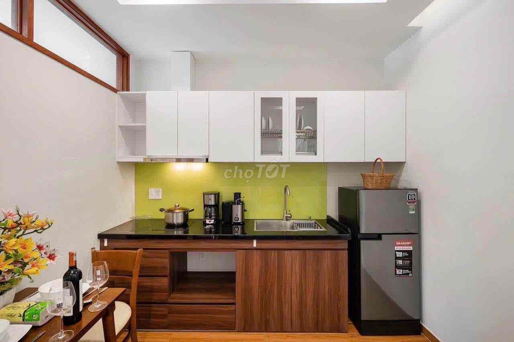 Open a bedroom right now. Lê Quang Định, full interior, market lady.