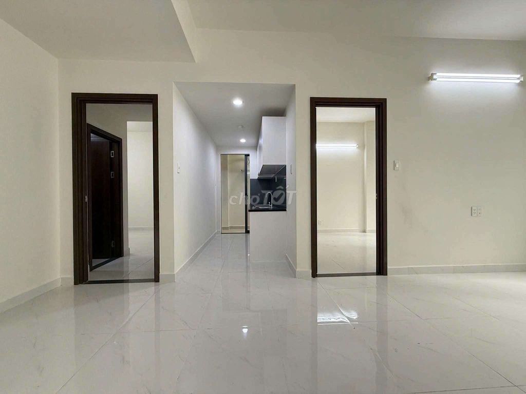 Rent Green River area 65 meters 2 bedrooms 2 empty toilets.