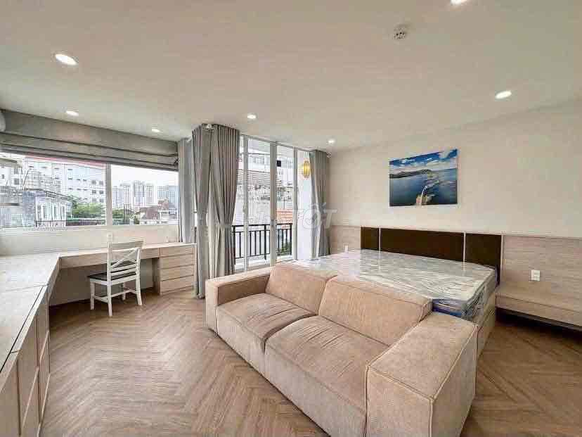 High level of living in the heart of District 1 - await new owners