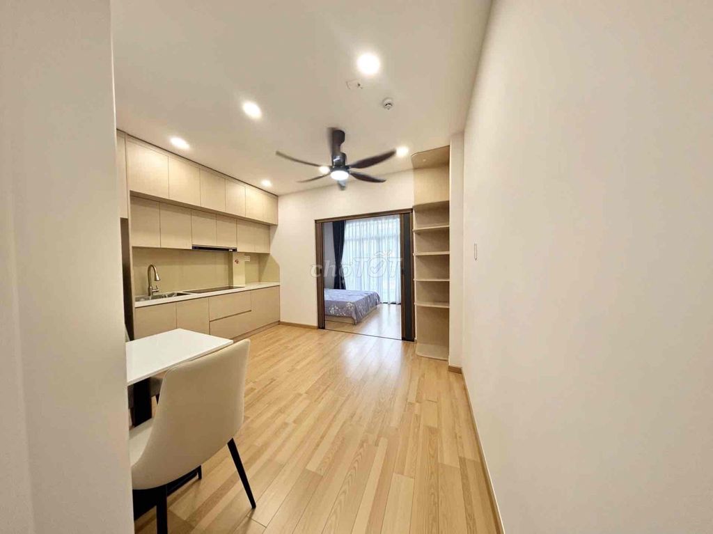 The studio apartment - 1 bedroom - 2 master bedroom near the green row