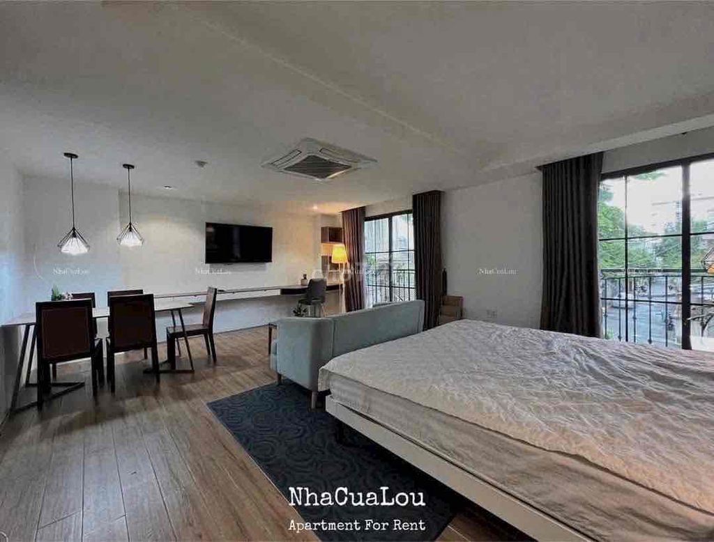 The District 3 service apartment.