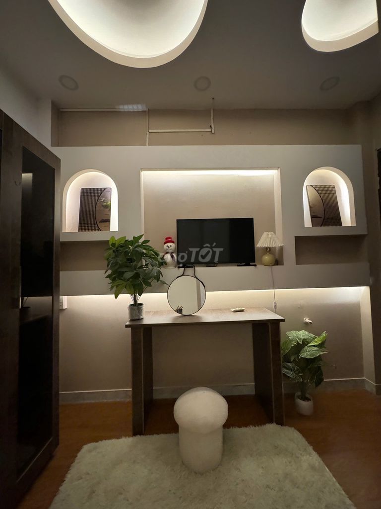A 100 percent new kitchen room, right at the University of Science, ueh, Lotus student prices
